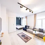 Ultracentral Relax Romana Center