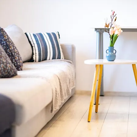 Ultracentral Relax Romana Center Апартаменты